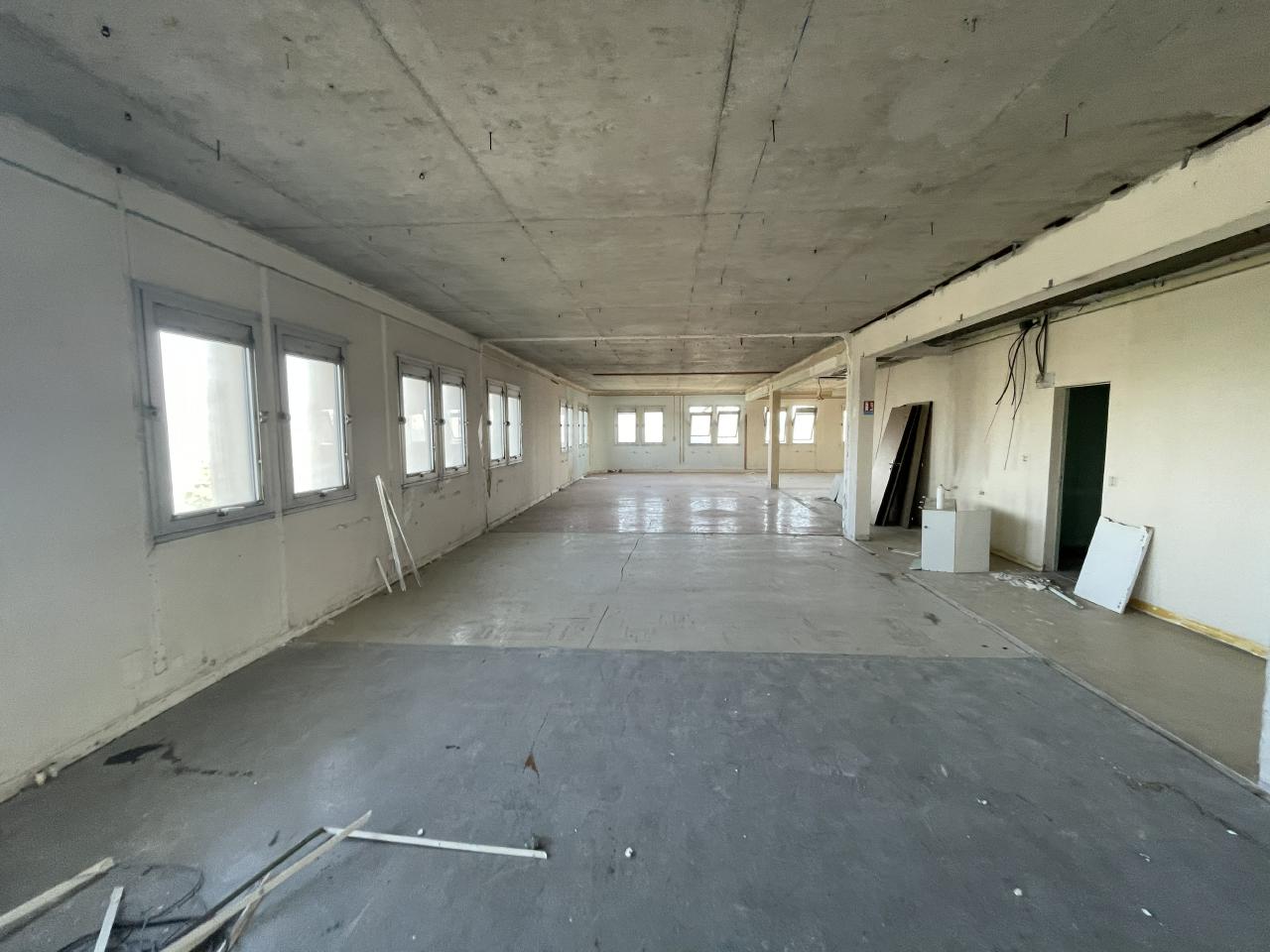 Bureau La Ville aux Dames 1207m² Location bureau La Ville aux Dames Indre-et-Loire OLBUR2424109 12